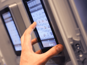 csm_XP_screen_touch_01_f895135196-1-300x225